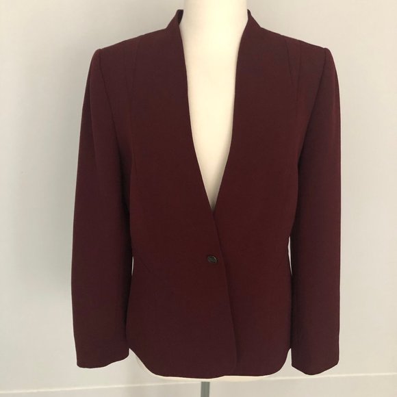 Tahari Burgundy Blazer - Picture 2 of 6